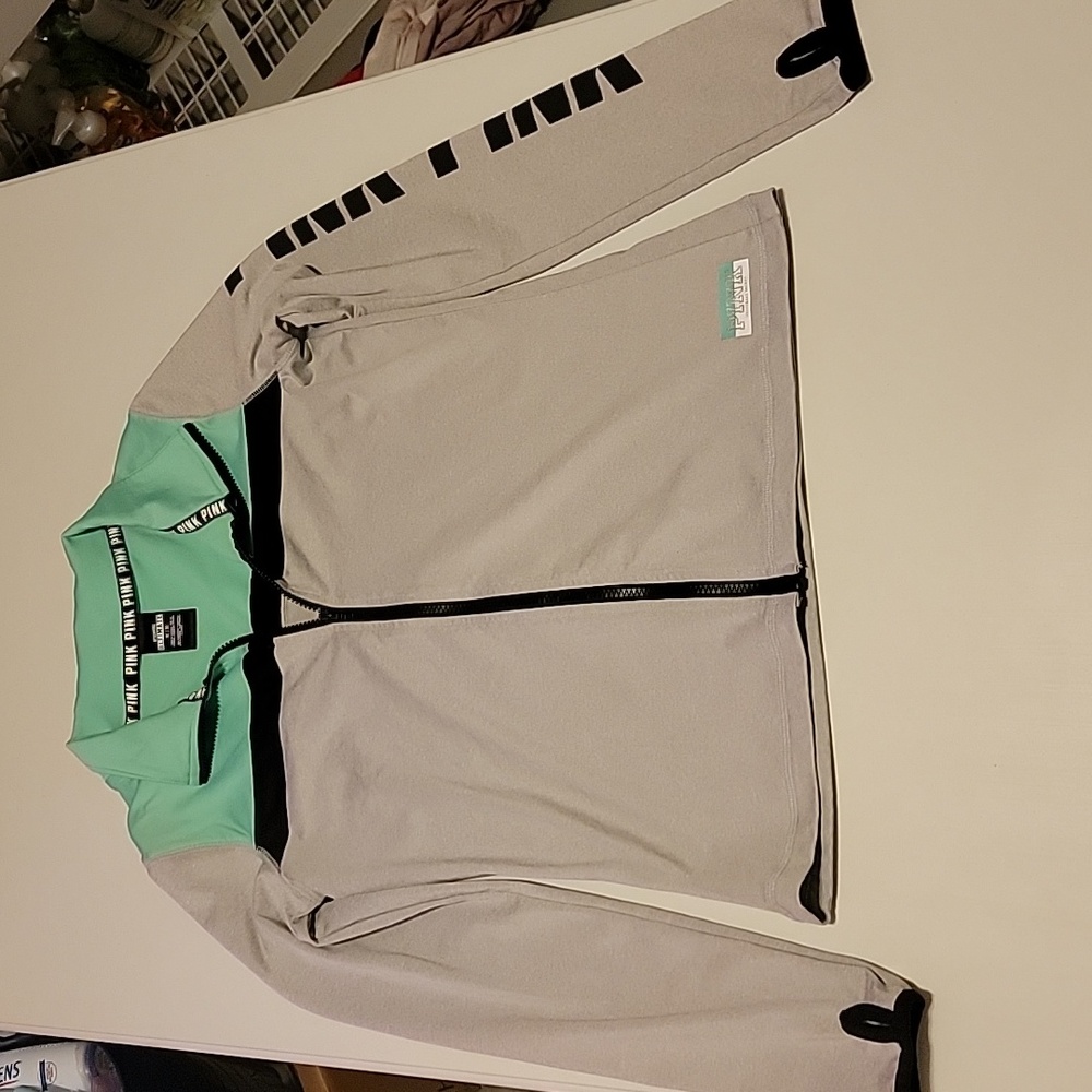 Womens Zip Up